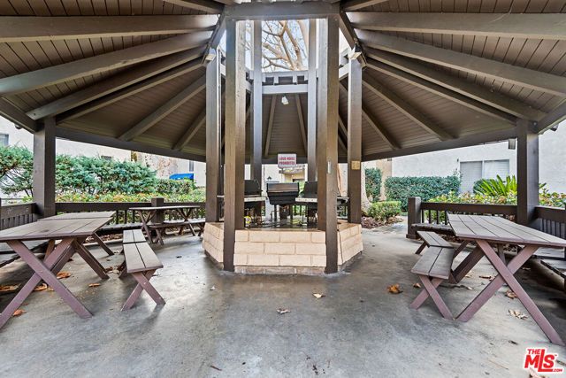 7306 Summertime Lane, Culver City, CA 90230