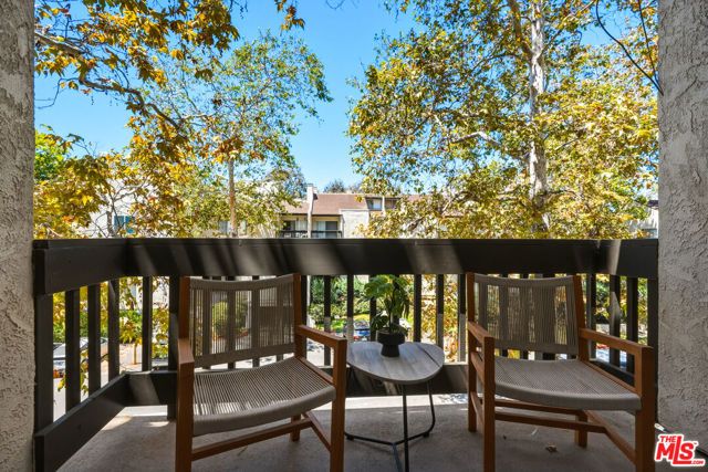7306 Summertime Lane, Culver City, CA 90230