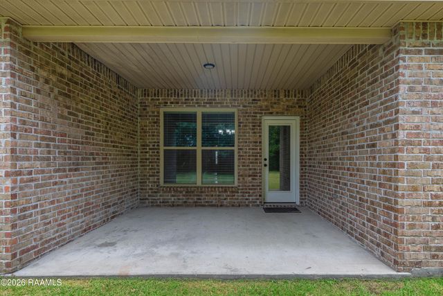 212 Valcour Place, Youngsville, LA 70592