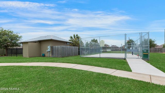 212 Valcour Place, Youngsville, LA 70592