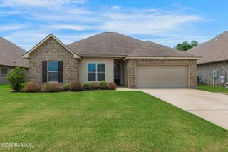 212 Valcour Place, Youngsville, LA 70592