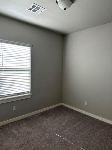 14328 Peach Tree Drive, Yukon, OK 73099