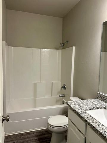 14328 Peach Tree Drive, Yukon, OK 73099