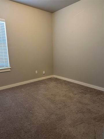 14328 Peach Tree Drive, Yukon, OK 73099