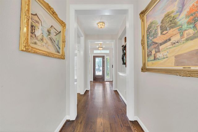 23 W Bonny Branch Street, The Woodlands, TX 77382