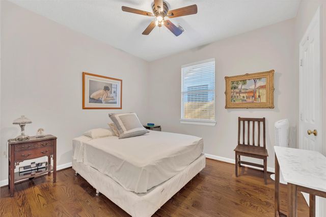 23 W Bonny Branch Street, The Woodlands, TX 77382