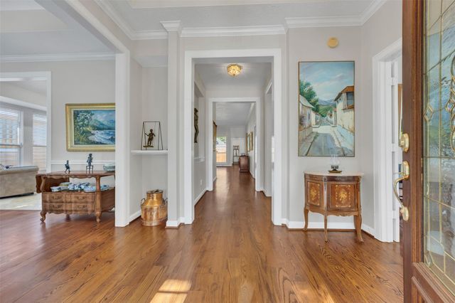 23 W Bonny Branch Street, The Woodlands, TX 77382