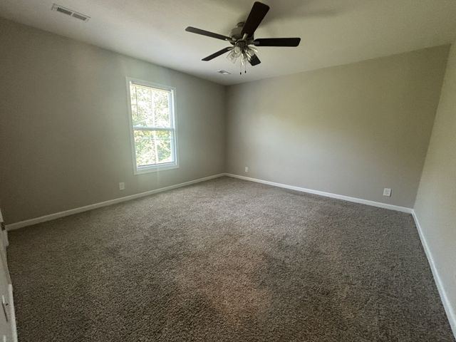 1162 Old Charlotte Trce, Clarksville, TN 37040