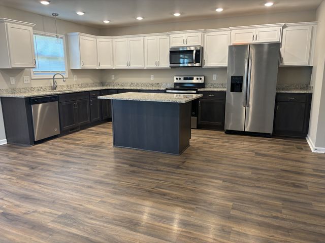 1162 Old Charlotte Trce, Clarksville, TN 37040