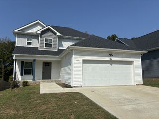1162 Old Charlotte Trce, Clarksville, TN 37040