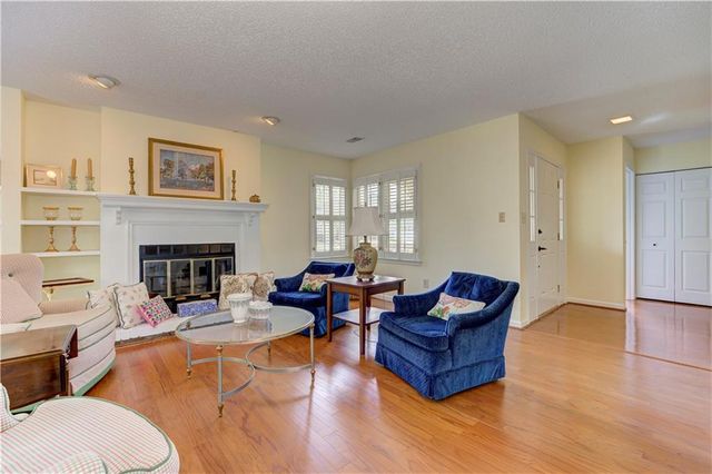 94 Robyn Way, Marietta, GA 30062