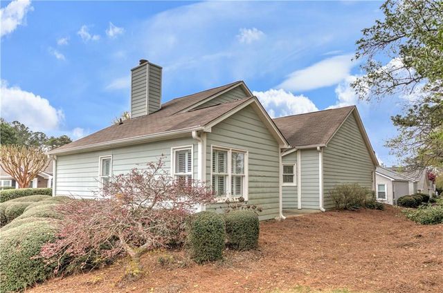 94 Robyn Way, Marietta, GA 30062