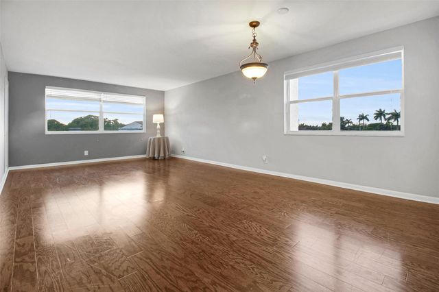 6890 Royal Palm Boulevard 312H, Margate, FL 33063