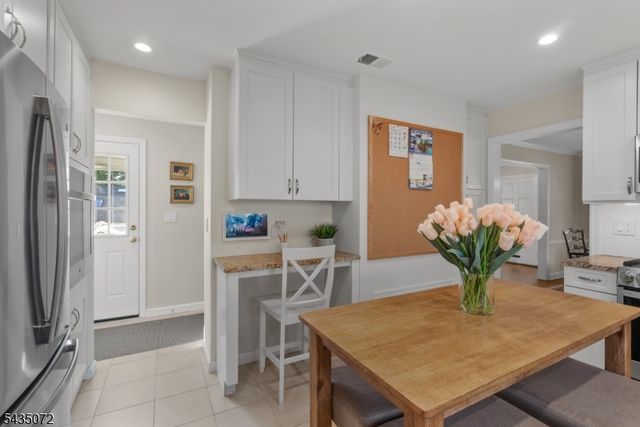 7 Birdseye Gln, Verona Twp., NJ 07044