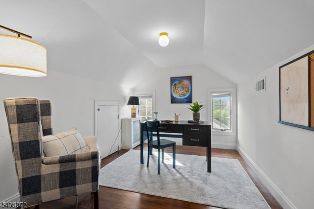 7 Birdseye Gln, Verona Twp., NJ 07044