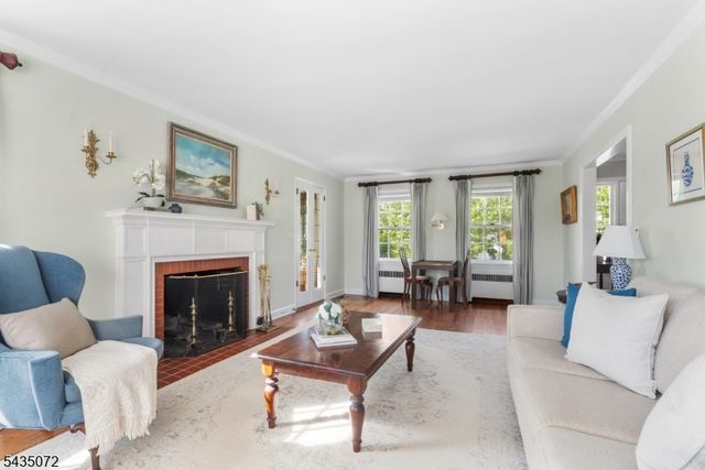 7 Birdseye Gln, Verona Twp., NJ 07044