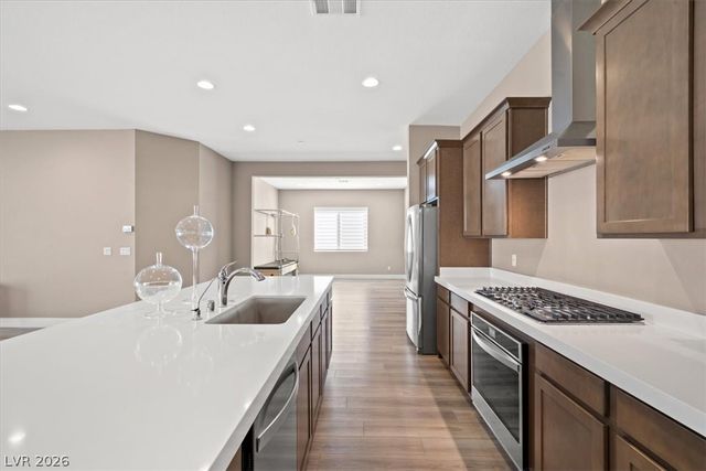 10142 TREE BLOSSOM Avenue, Las Vegas, NV 89166