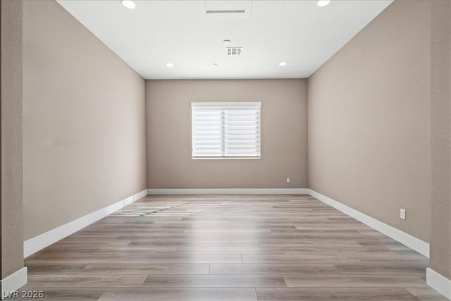 10142 TREE BLOSSOM Avenue, Las Vegas, NV 89166