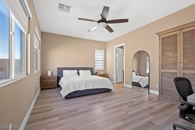 10142 TREE BLOSSOM Avenue, Las Vegas, NV 89166