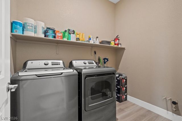 10142 TREE BLOSSOM Avenue, Las Vegas, NV 89166