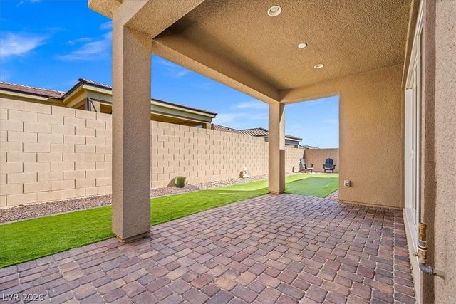 10142 TREE BLOSSOM Avenue, Las Vegas, NV 89166