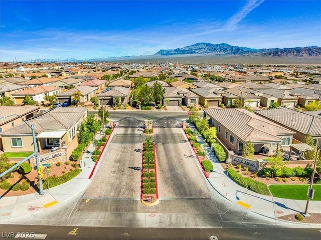 10142 TREE BLOSSOM Avenue, Las Vegas, NV 89166