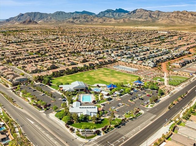 10142 TREE BLOSSOM Avenue, Las Vegas, NV 89166