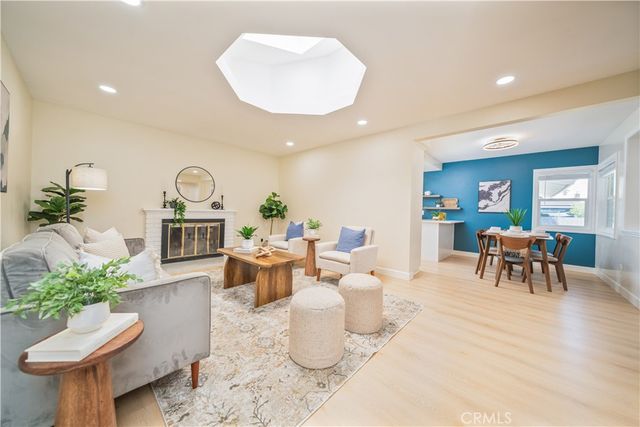 912 Hill Ave, Fullerton, CA 92832