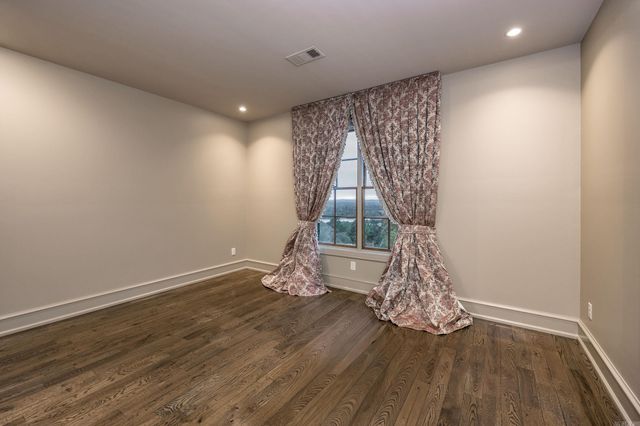 16206 Vista Del Rio Drive, North Little Rock, AR 72113