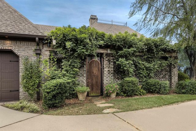 16206 Vista Del Rio Drive, North Little Rock, AR 72113