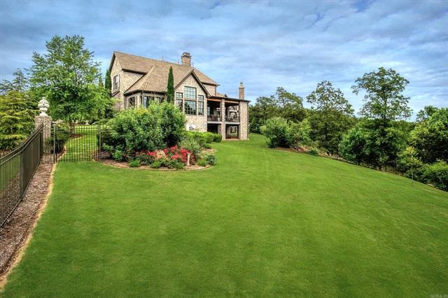 16206 Vista Del Rio Drive, North Little Rock, AR 72113