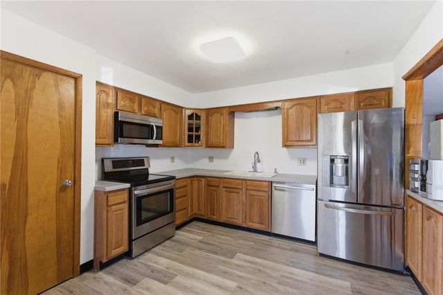 241 Grand Vista Drive, Beavercreek, OH 45440