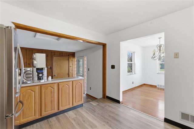 241 Grand Vista Drive, Beavercreek, OH 45440