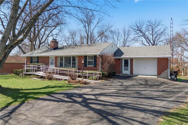 241 Grand Vista Drive, Beavercreek, OH 45440