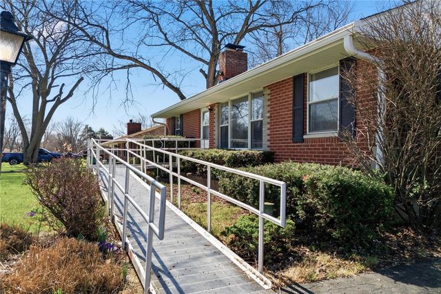 241 Grand Vista Drive, Beavercreek, OH 45440