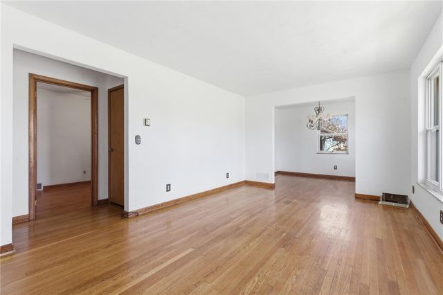 241 Grand Vista Drive, Beavercreek, OH 45440