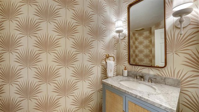 3563 FAIR OAKS LANE, Longboat Key, FL 34228