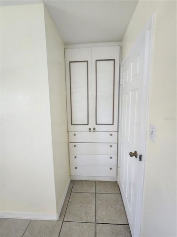 2023 GOLD AVENUE, Sarasota, FL 34235