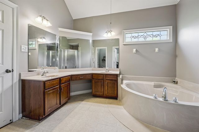 12215 CHAPEL MEADOW LN, Arlington, TN 38002