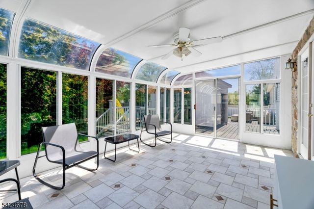 4 Oakley Knl, Hillsborough Twp., NJ 08844