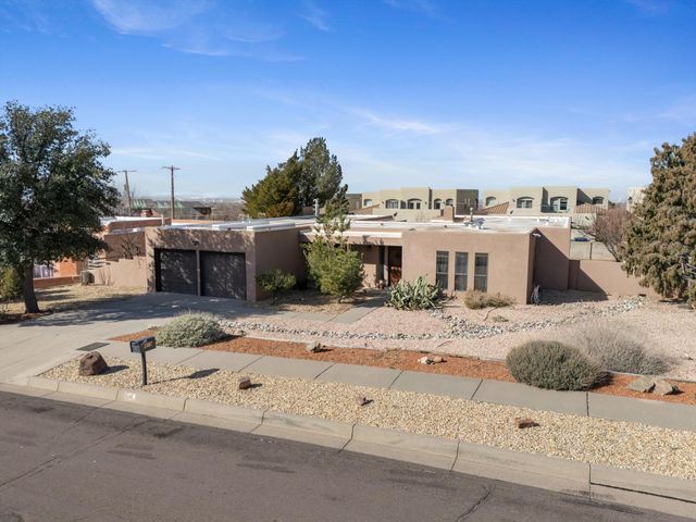 409 Monte Alto Place NE, Albuquerque, NM 87123
