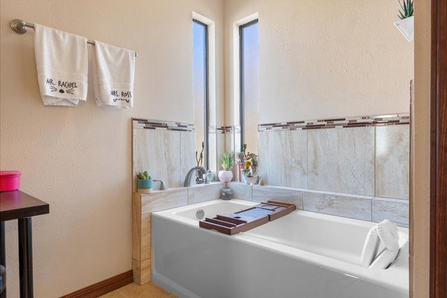 409 Monte Alto Place NE, Albuquerque, NM 87123