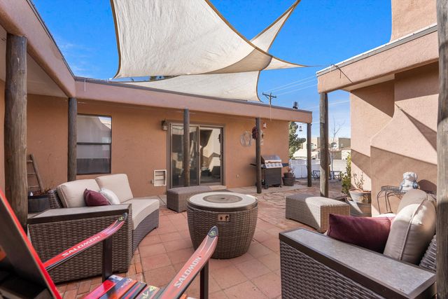 409 Monte Alto Place NE, Albuquerque, NM 87123