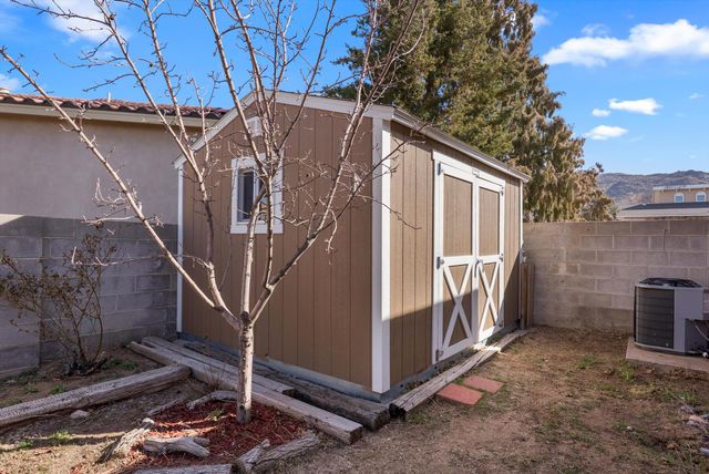 409 Monte Alto Place NE, Albuquerque, NM 87123