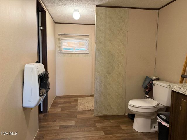 220 Redwood Lane, Mosheim, TN 37818