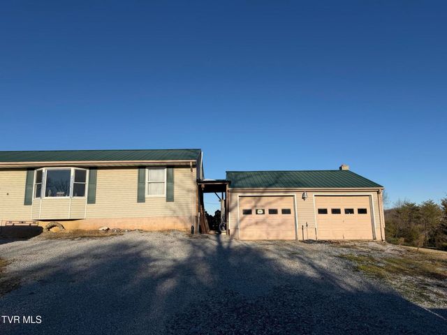 220 Redwood Lane, Mosheim, TN 37818