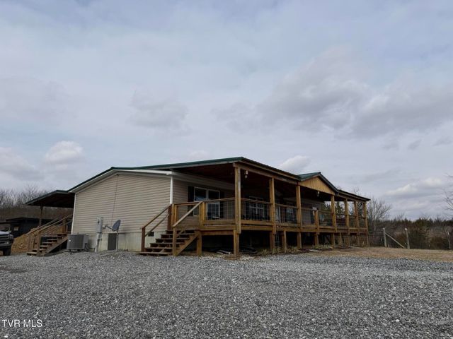 220 Redwood Lane, Mosheim, TN 37818