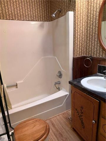 163 E Meadow Road, Thomasville, NC 27360