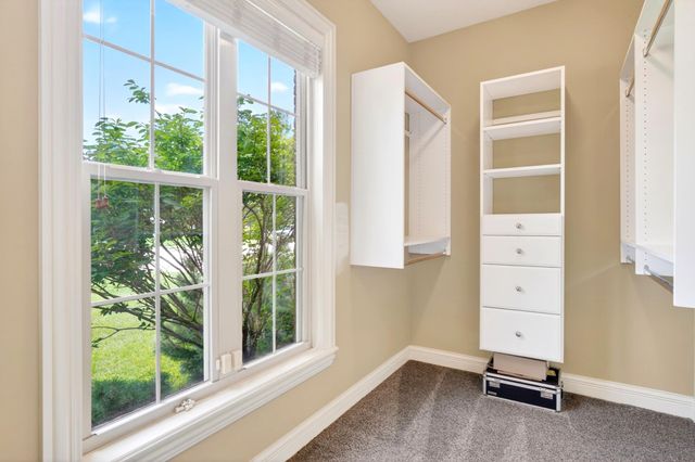 4701 THORNBROOK RDG, Columbia, MO 65203