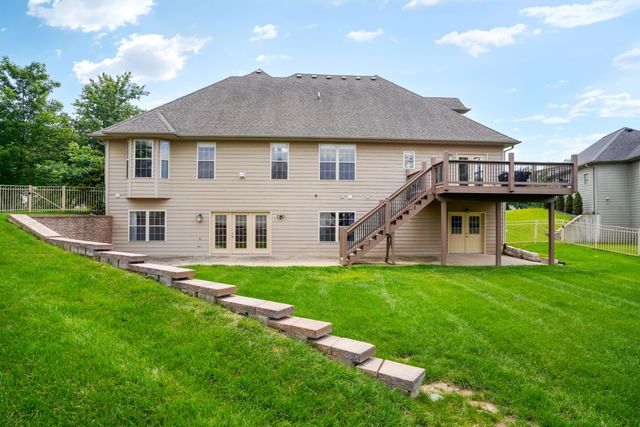 4701 THORNBROOK RDG, Columbia, MO 65203